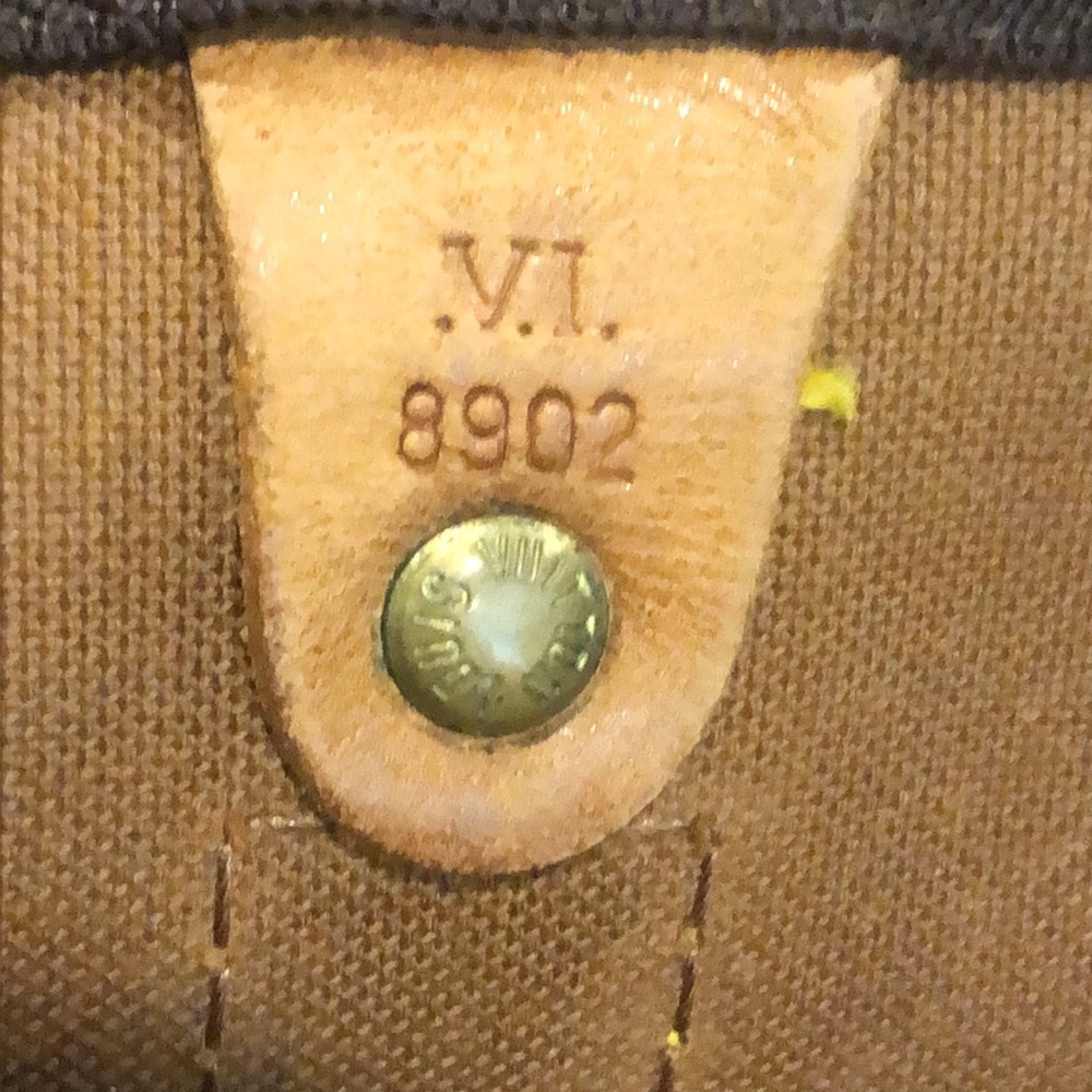LOUIS VUITTON Monogram Keepall Bandolier Crossbody Weekend Travel Bag LV 55 - Picture 15 of 17